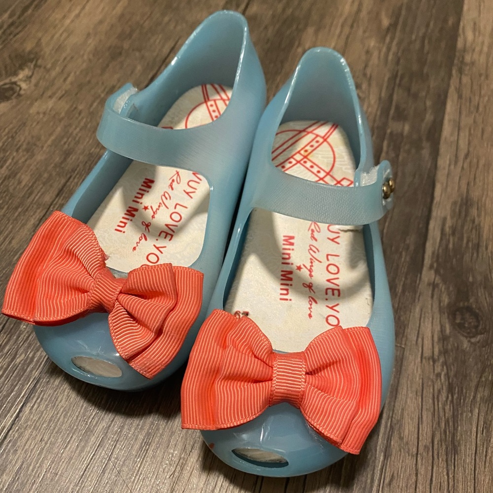 Mini mini size 11 only for $15